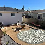 1 Bed 1 Bath Big Private Back Yard Location